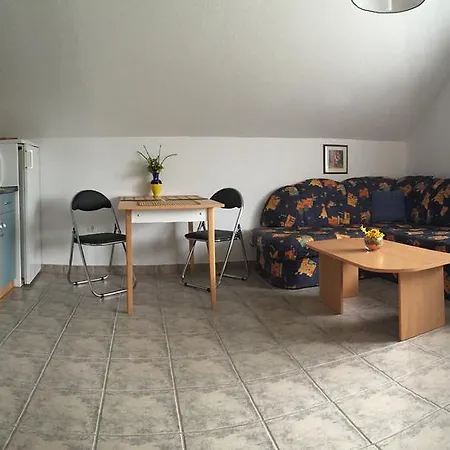 Apartmán Frankie Ii.